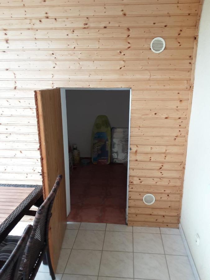 Jozefin Apartman ヘーヴィーズ エクステリア 写真