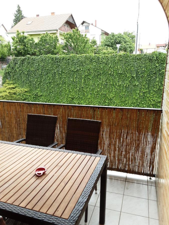 Jozefin Apartman ヘーヴィーズ エクステリア 写真